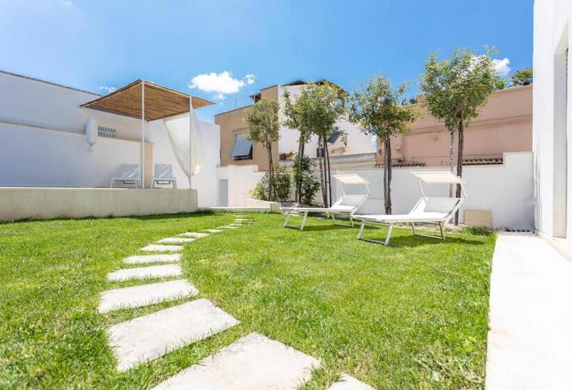 デラックスルーム, Suite Artus