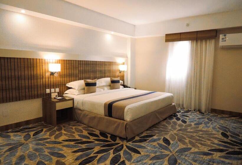 Президентский Люкс, Season Star Hotel Madinah
