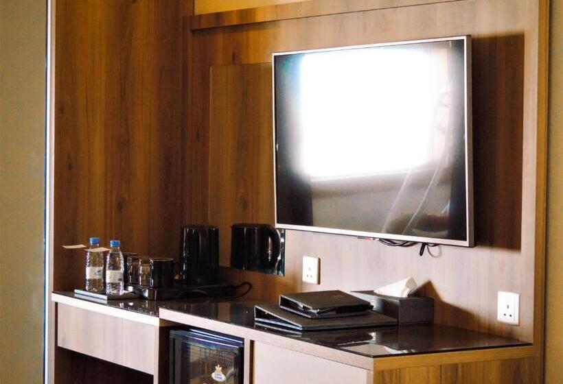 Президентский Люкс, Season Star Hotel Madinah