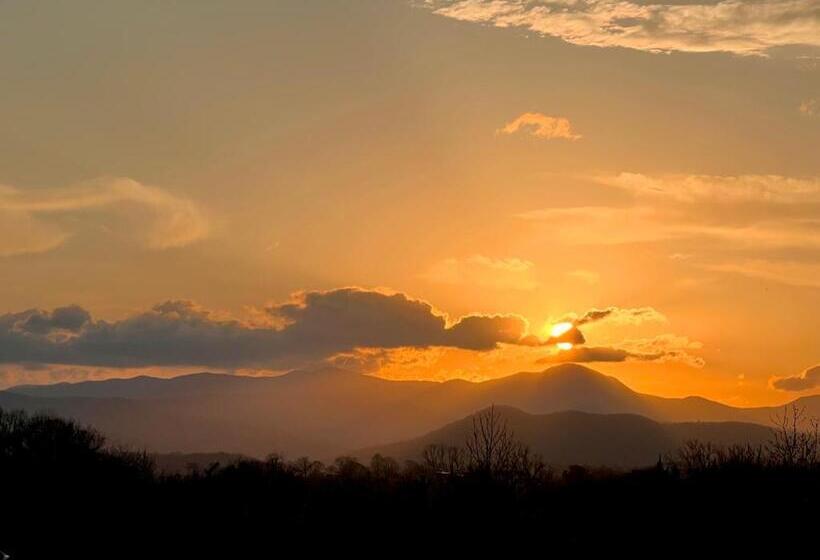 디럭스 스튜디오, Skylaranna Resort & Spa