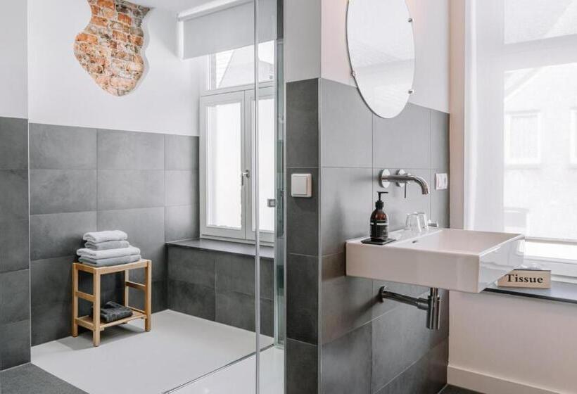 キングサイズベッドのスタンダードルーム, B&b Brasserie Villare