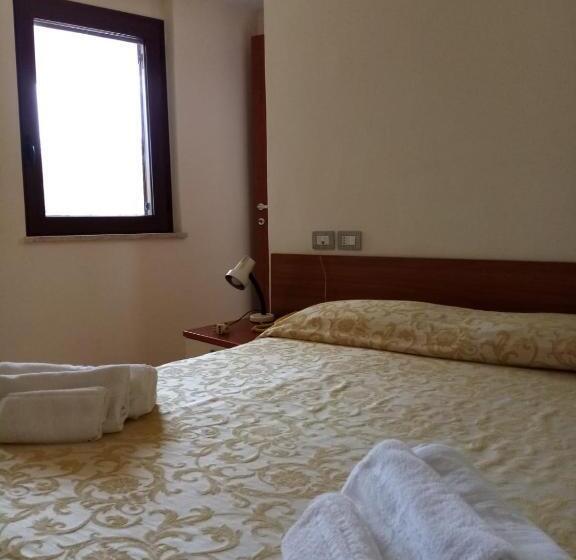 חדר אקונומי, Cilentiamoci Palinuro