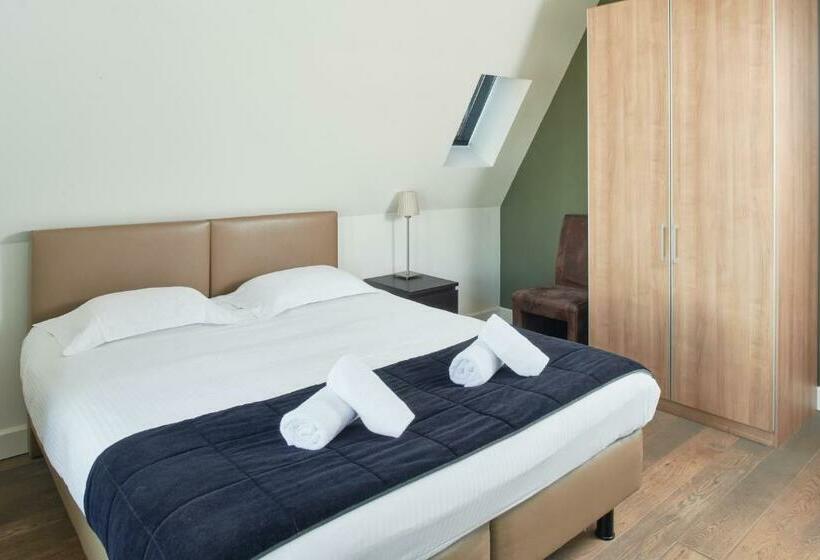 Номер Стандарт, De Statie