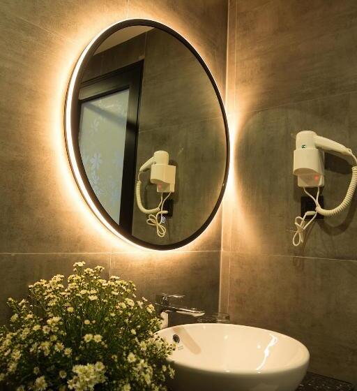 Cameră Triplă Standard cu Balcon, Hafi Beach