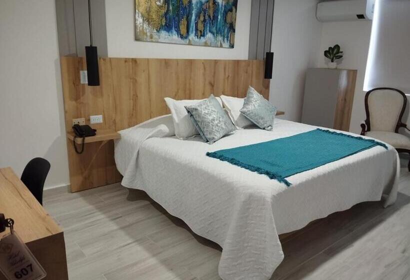 Люкс Superior, Khalifa