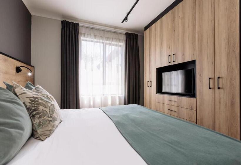 Стандартный Номер Кровать Кинг, Mint Hotel 84 On Katherine