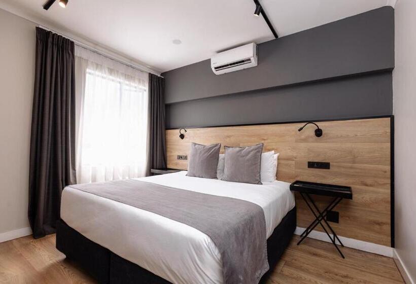 Люкс Executive Кровать Кинг, Mint Hotel 84 On Katherine