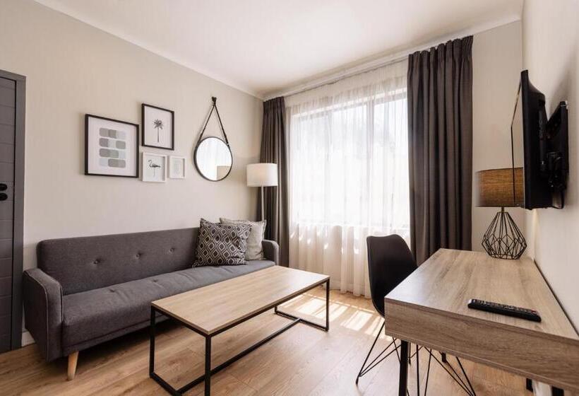 Люкс Executive Кровать Кинг, Mint Hotel 84 On Katherine