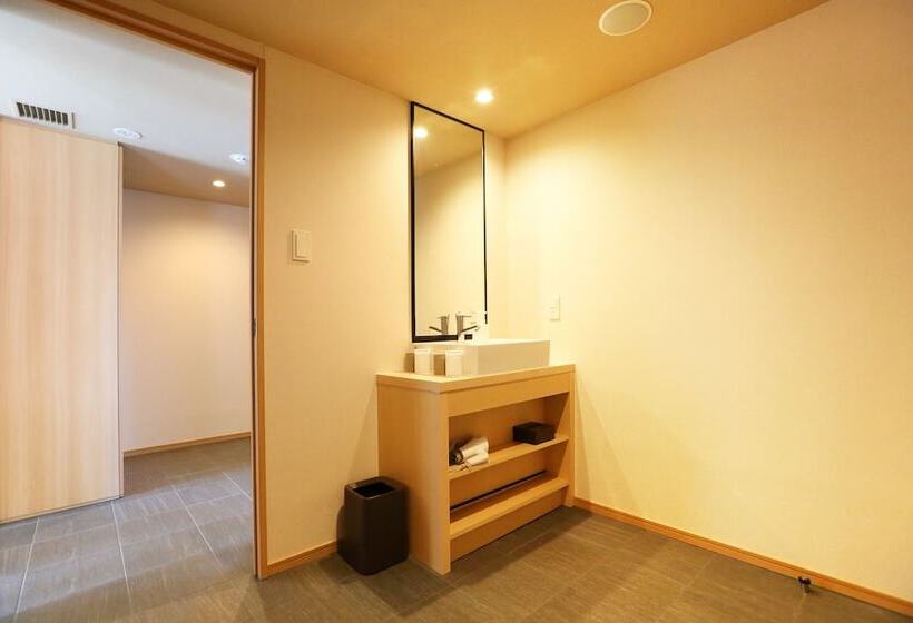 סוויטה, Henn Na Hotel Premier Kyoto Gojo Karasuma Formerly Watermark Hotel Kyoto