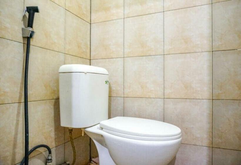 غرفة قياسية, Reddoorz Near Penimbangan Beach Singaraja