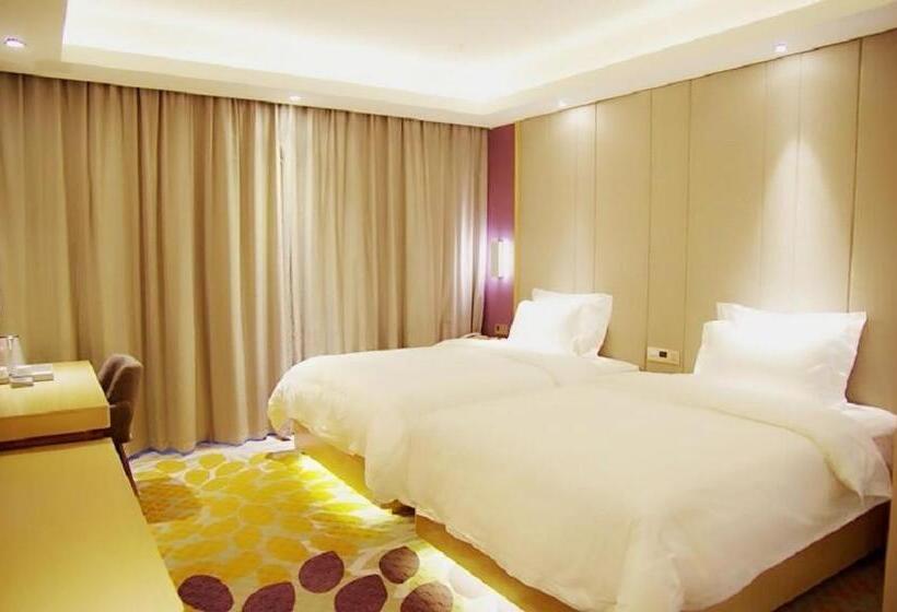 豪华房间, Lavande Hotel Neijiang High Speed Railway Station Peace Plaza