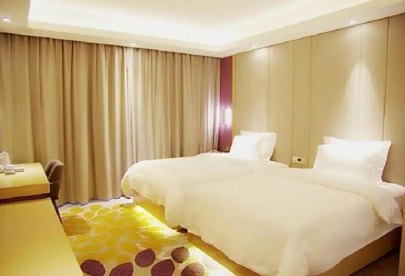 デラックスルーム, Lavande Hotel Neijiang High Speed Railway Station Peace Plaza