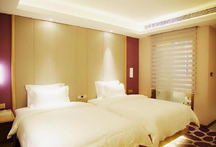 Номер Deluxe, Lavande Hotel Neijiang High Speed Railway Station Peace Plaza