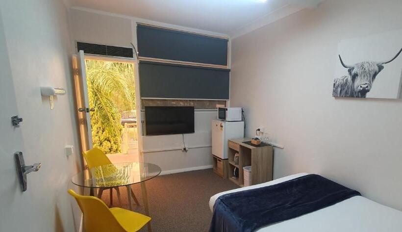 Номер Стандарт, Billabong Motel