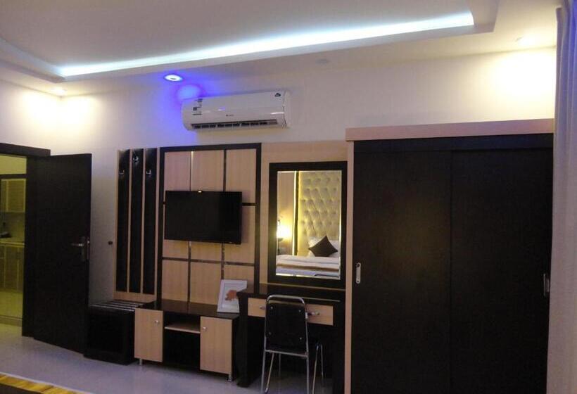 Номер Стандарт, Helm Sharorah Residential Units