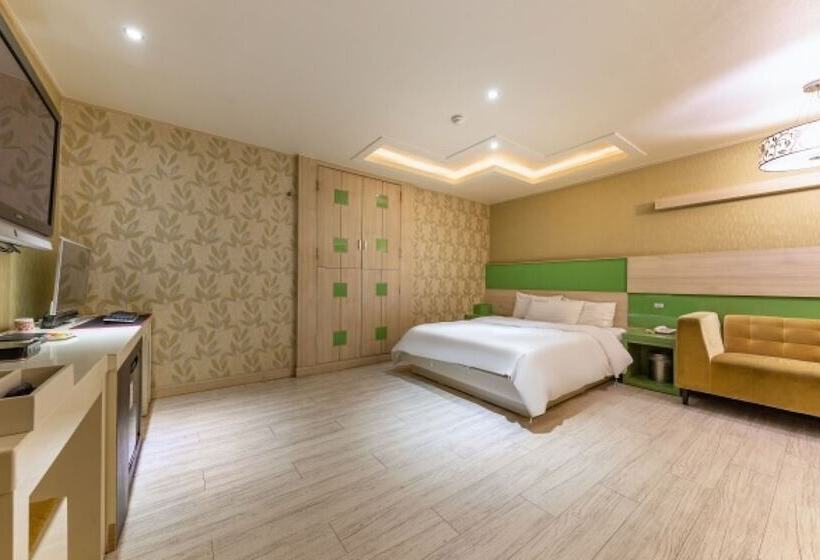 Habitació Estàndard, Asan Carnegie