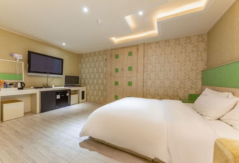 Habitació Estàndard, Asan Carnegie