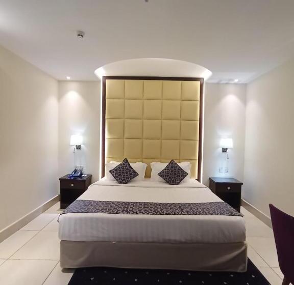 סטודיו סטנדרט, מיטה זוגית, Lamar Al Bawadi