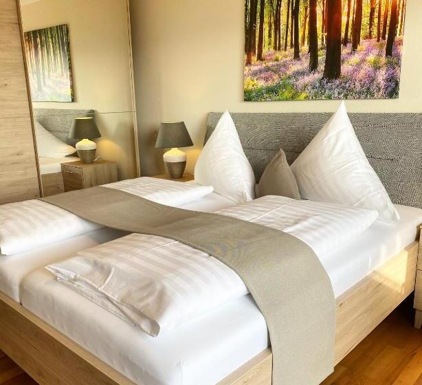 غرفة قياسية مطلّة علي البحر مزوَّدة بشُرفة, Landhaus Sternen