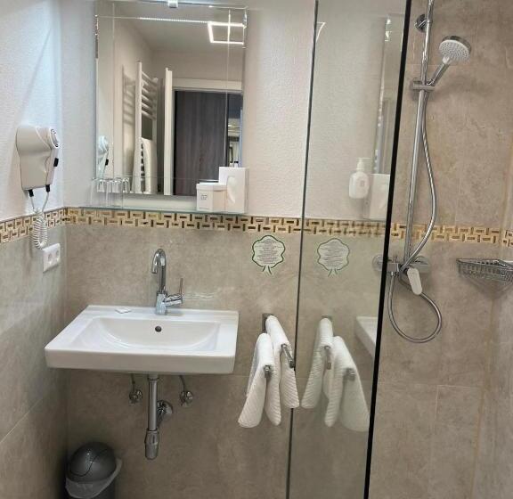 غرفة قياسية مطلّة علي البحر مزوَّدة بشُرفة, Landhaus Sternen