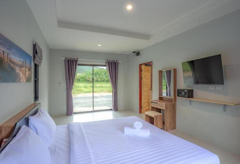 בית, 2 חדרי שינה, Malinee Resort