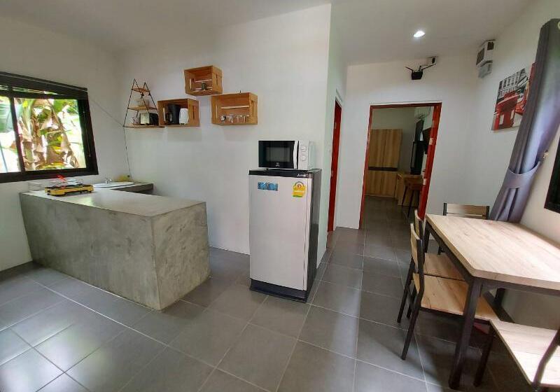 בית, חדר שינה 1, Malinee Resort