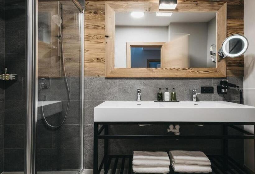 2居室公寓式酒店, Vaya Ladis