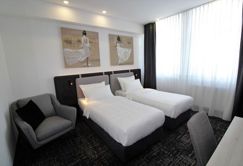 Номер Стандарт, Libarty Hotels