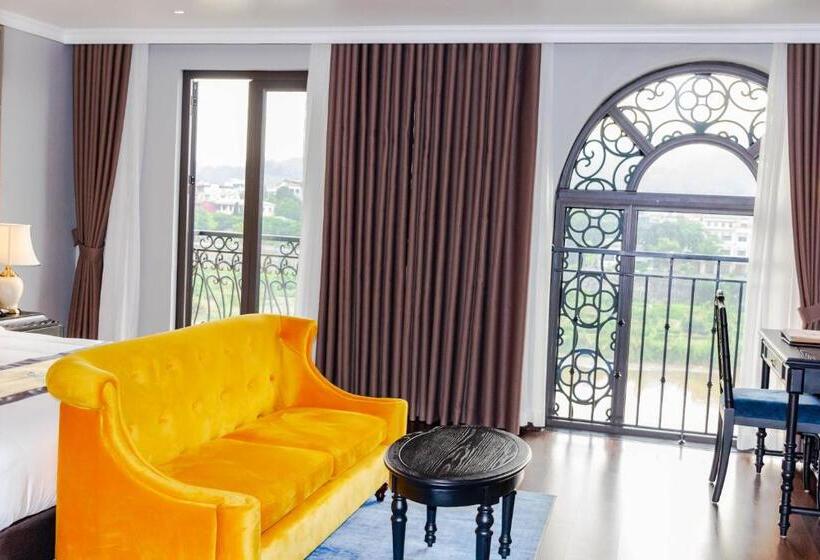 اتاق استاندارد با چشمانداز, Michi S Hotel Lao Cai