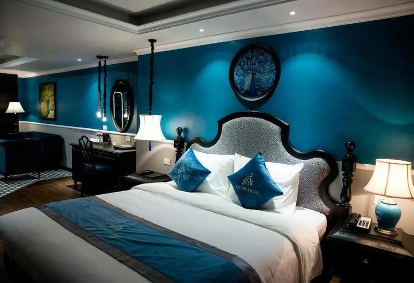 سوییت جونیور, Michi S Hotel Lao Cai