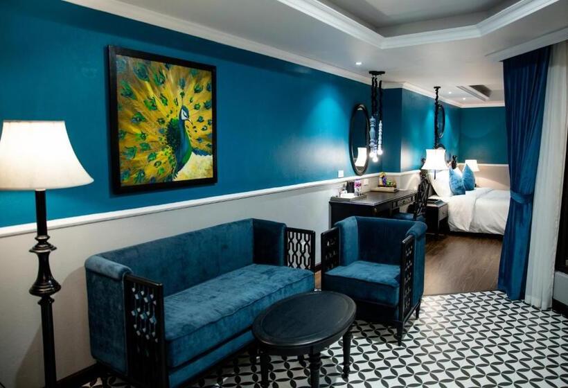 سوییت جونیور, Michi S Hotel Lao Cai