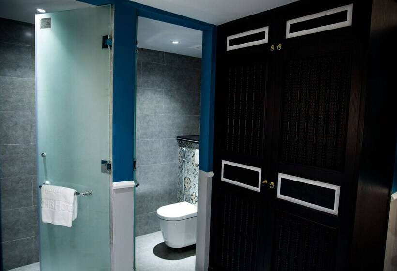 اتاق لوکس, Michi S Hotel Lao Cai