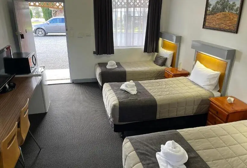 スタンダードトリプルルーム, Quirindi Sunflower Motor Inn