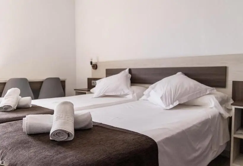 バルコニー付きスタンダードルーム, Meson Hostal La Cabana
