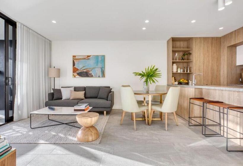 2ベッドルームアパートメント, Vue Broadbeach Official