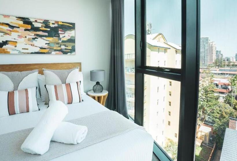 شقة 3 غرف, Vue Broadbeach   Official