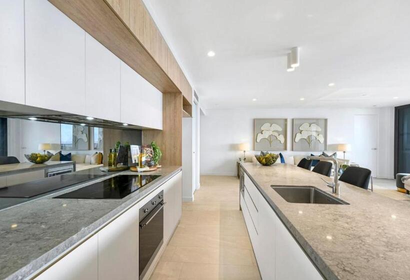 Люкс Executive Вид на Море, Vue Broadbeach   Official
