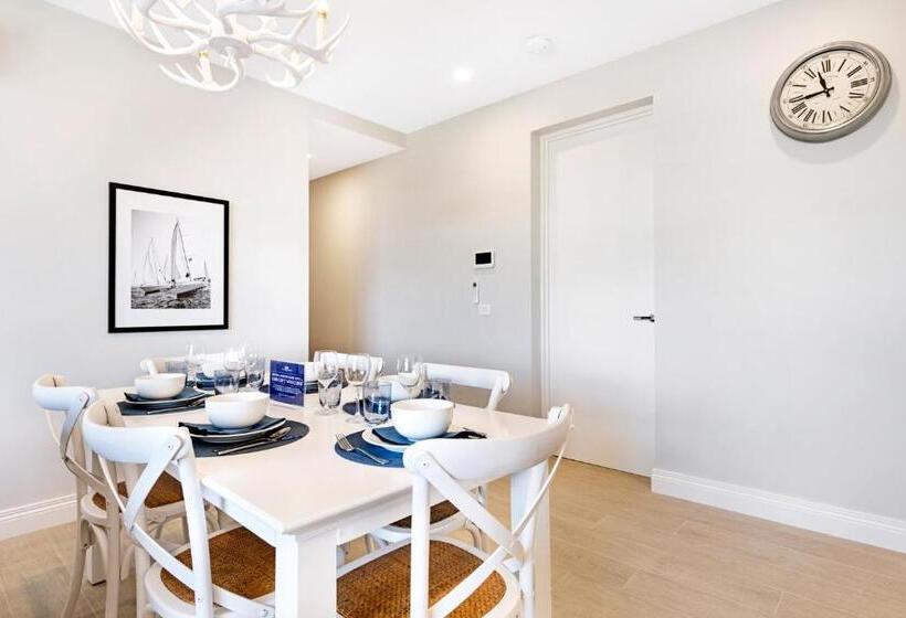 شقة ديلوكس غرفتين نوم, The Hamptons Apartments  St Kilda