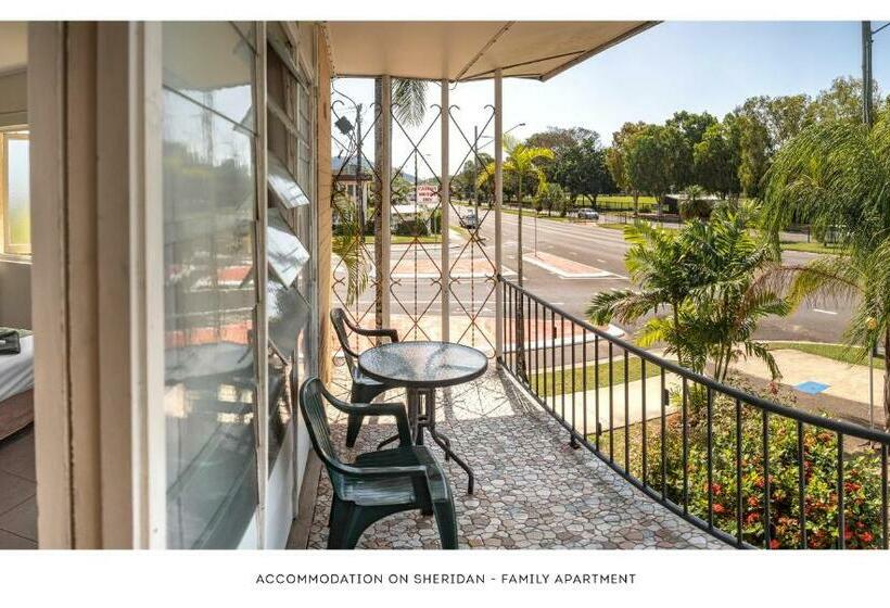 شقة غرفة واحدة, Accommodation On Sheridan