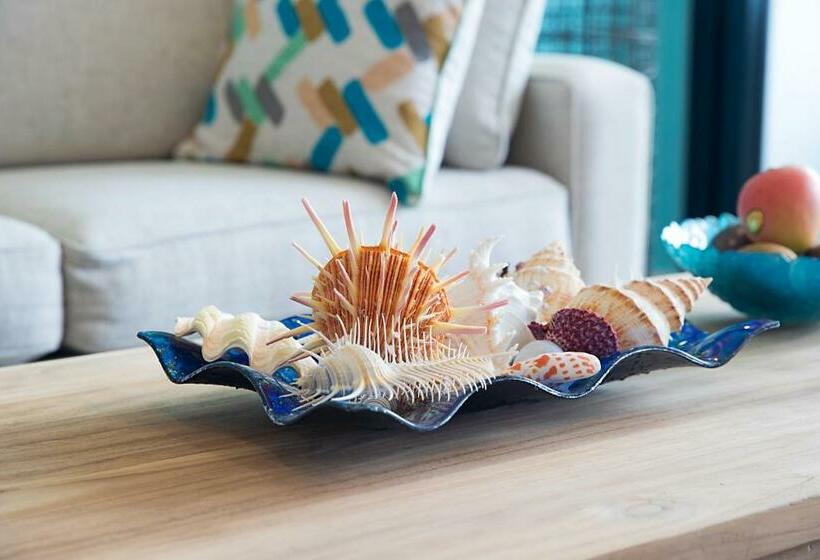 带1个卧室的带海景的公寓, Arena Luxury Beachfront Apartment