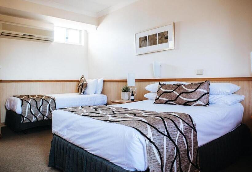 חדר סטנדרט, Astor Inn