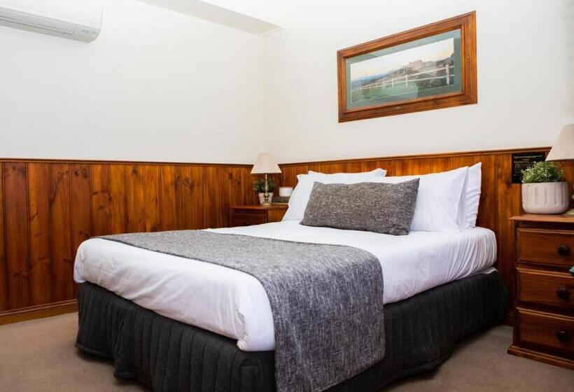 חדר סטנדרט, Astor Inn