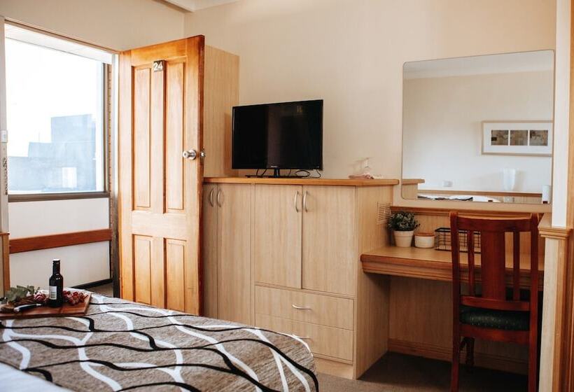 חדר סטנדרט, Astor Inn