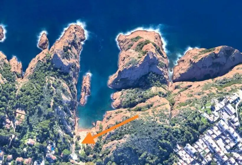 庭の見える1ベッドルームアパートメント, La Calanque De Figuerolles