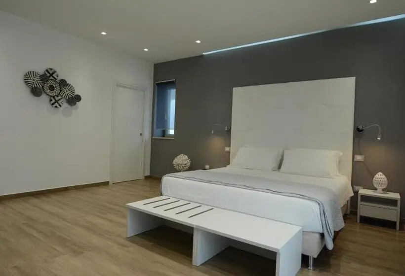 デラックスの４人部屋, La Casa Di Frank