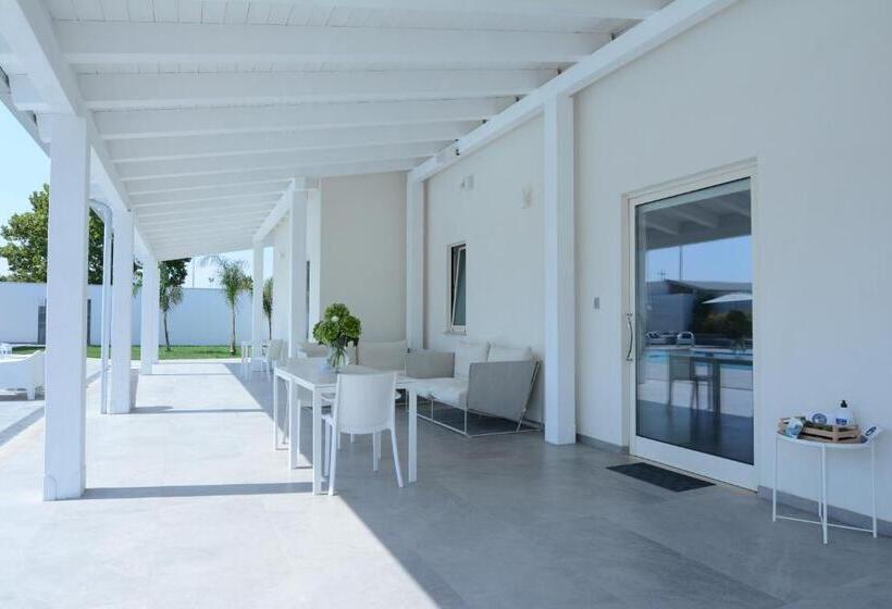 デラックスルーム, La Casa Di Frank