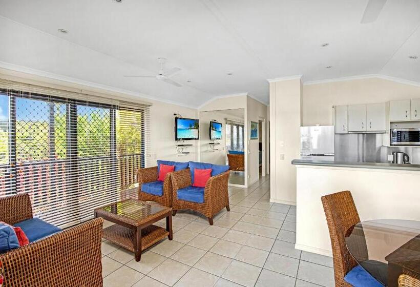 Апартаменты 2 Спальни, Tin Can Bay Marina Villas