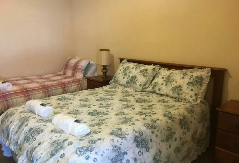 身障者適用スタンダードルーム, Truro Weighbridge Motel