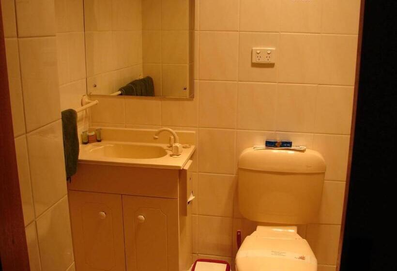 スタンダードルーム, Truro Weighbridge Motel