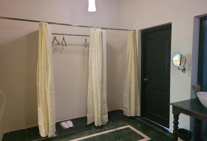 חדר דלוקס, Tuli Veer Bagh Resort